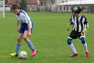 爱游戏真人体育娱乐-印度投球火力惊人，连续零封对手，印度踢球